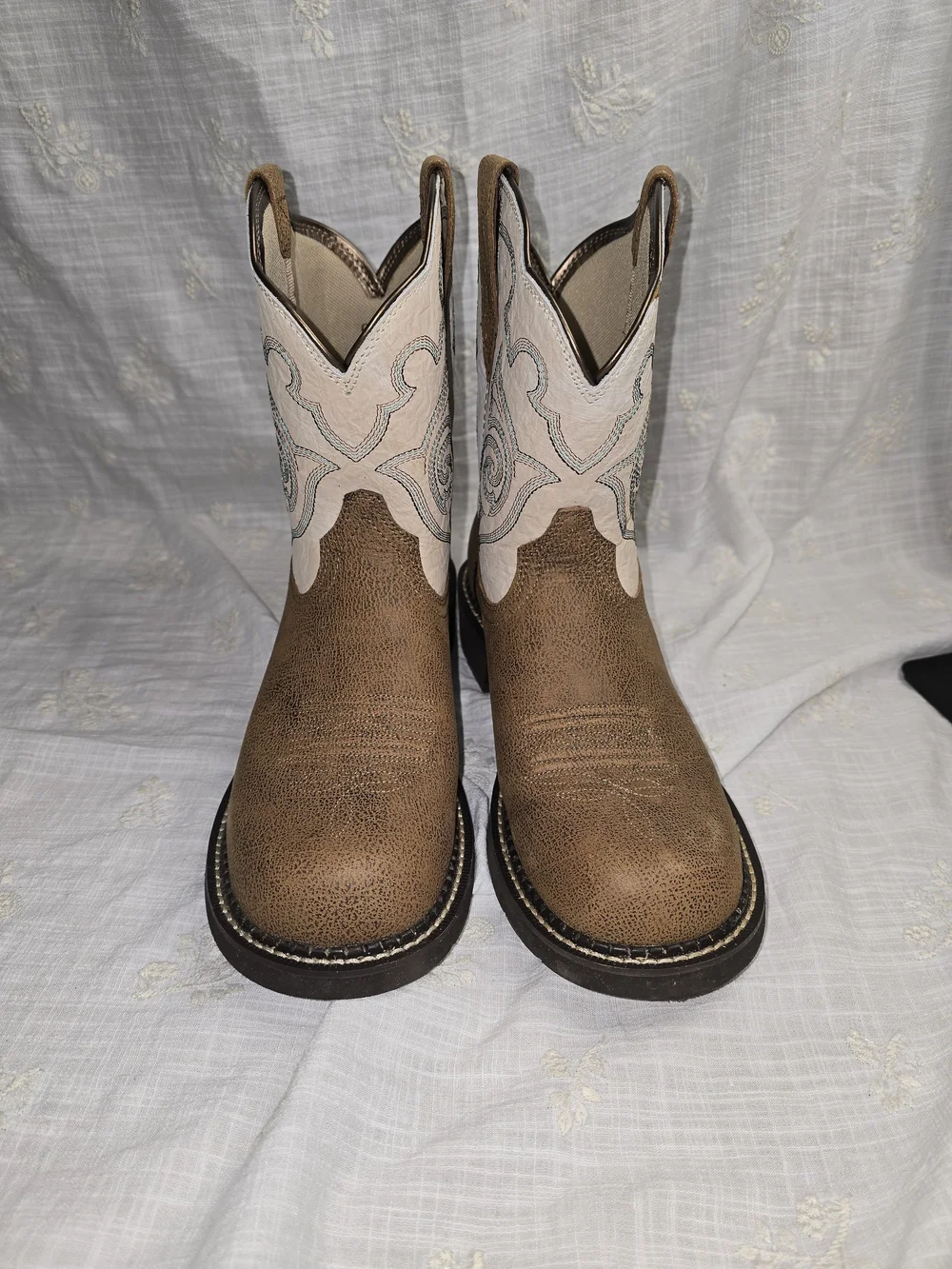 Womans Brown and Cream Western Fat Baby - Classic Cowboy Style - Picture 4 of 8